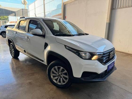 FIAT STRADA 1.3 FIREFLY FLEX FREEDOM CD MANUAL FIAT STRADA 1.3 FIREFLY FLEX FREEDOM CD MANUAL